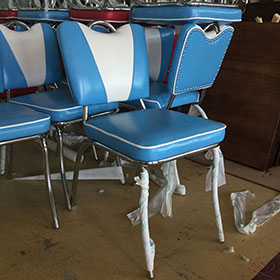 Customize american style 50s retre restaurant smooth with piping blue leather V back with handle retro diner chairs gallery-V back handle diner chairs
